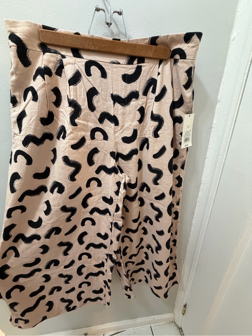 NWT Target Blush Wide-Leg Pants with Black Abstract Brushstroke Print